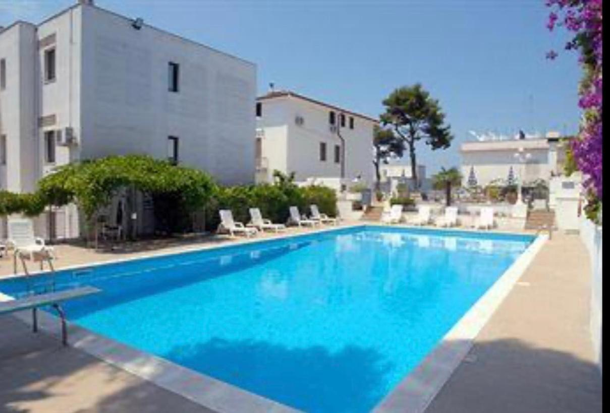 Hotel Timiama Peschici Exterior photo